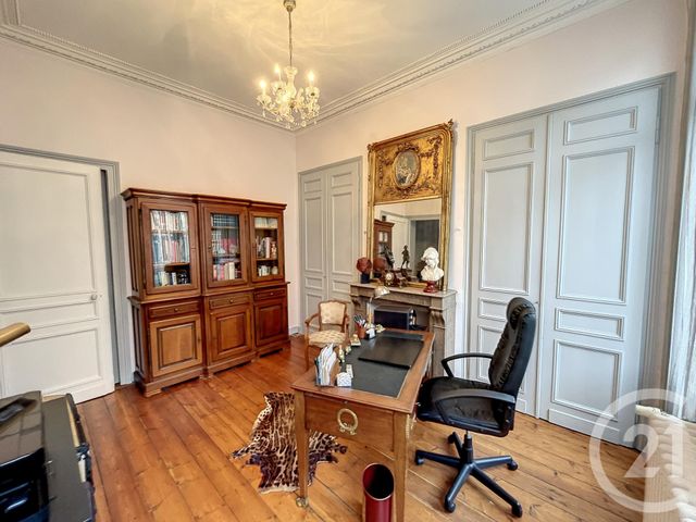 Agrandir la photo Maison à vendre - 8 pièces - 250 m2 - Lille - 59 - NORD-PAS-DE-CALAIS