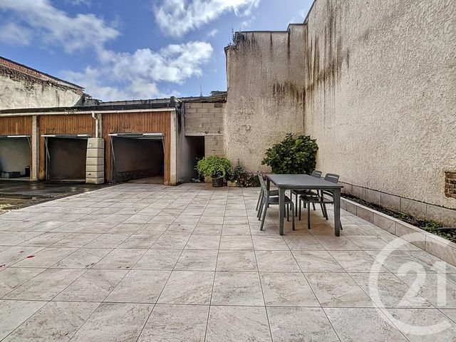 Agrandir la photo Maison à vendre - 10 pièces - 210 m2 - Lille - 59 - NORD-PAS-DE-CALAIS