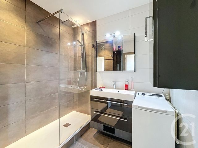 Agrandir la photo Appartement T3 à vendre - 3 pièces - 75,40 m2 - Lille - 59 - NORD-PAS-DE-CALAIS