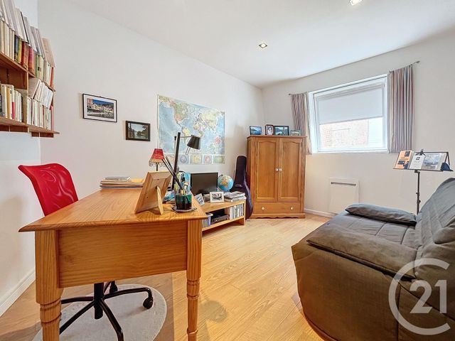 Agrandir la photo Appartement Triplex à vendre - 6 pièces - 146,07 m2 - Lille - 59 - NORD-PAS-DE-CALAIS