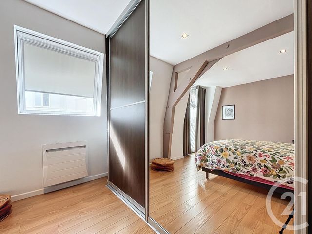 Agrandir la photo Appartement Triplex à vendre - 6 pièces - 146,07 m2 - Lille - 59 - NORD-PAS-DE-CALAIS