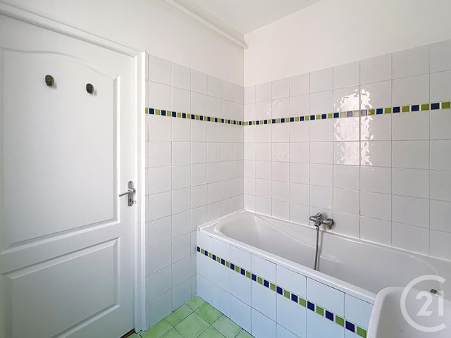 Agrandir la photo Appartement T2 à louer - 2 pièces - 58,76 m2 - Lille - 59 - NORD-PAS-DE-CALAIS