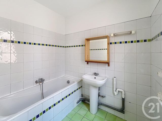 Agrandir la photo Appartement T2 à louer - 2 pièces - 58,76 m2 - Lille - 59 - NORD-PAS-DE-CALAIS