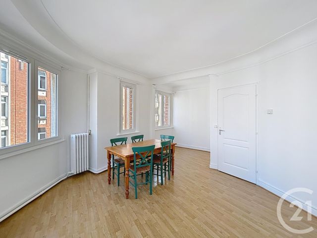 Agrandir la photo Appartement T2 à louer - 2 pièces - 58,76 m2 - Lille - 59 - NORD-PAS-DE-CALAIS