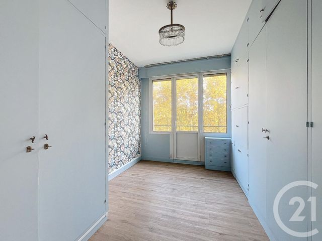 Agrandir la photo Appartement T4 à vendre - 4 pièces - 107 m2 - Lille - 59 - NORD-PAS-DE-CALAIS