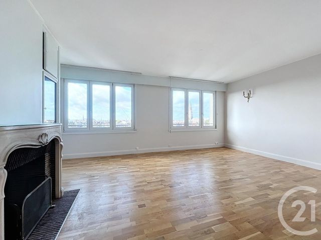 Agrandir la photo Appartement T4 à vendre - 4 pièces - 107 m2 - Lille - 59 - NORD-PAS-DE-CALAIS