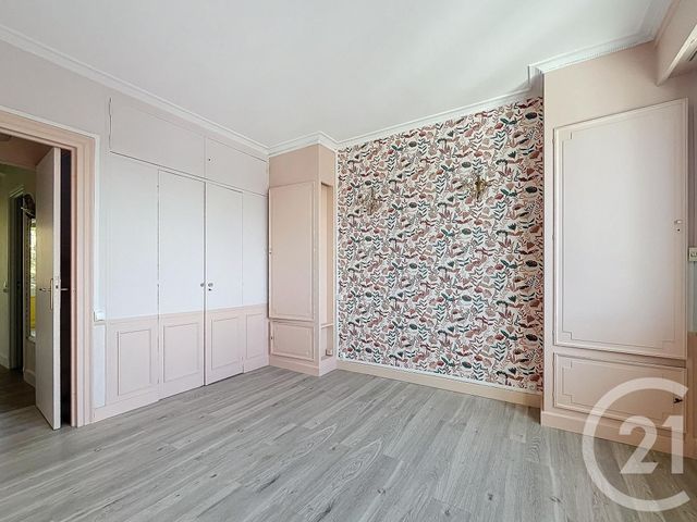 Agrandir la photo Appartement T4 à vendre - 4 pièces - 107 m2 - Lille - 59 - NORD-PAS-DE-CALAIS