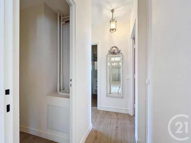Agrandir la photo Appartement T4 à vendre - 4 pièces - 107 m2 - Lille - 59 - NORD-PAS-DE-CALAIS