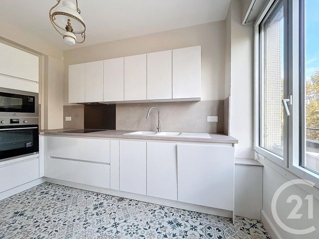 Agrandir la photo Appartement T4 à vendre - 4 pièces - 107 m2 - Lille - 59 - NORD-PAS-DE-CALAIS