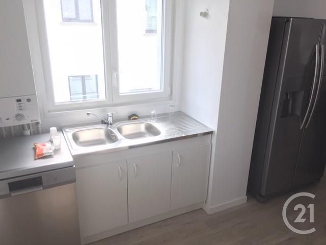 Agrandir la photo Appartement Chambre à louer - 1 pièce - 13,85 m2 - Lille - 59 - NORD-PAS-DE-CALAIS