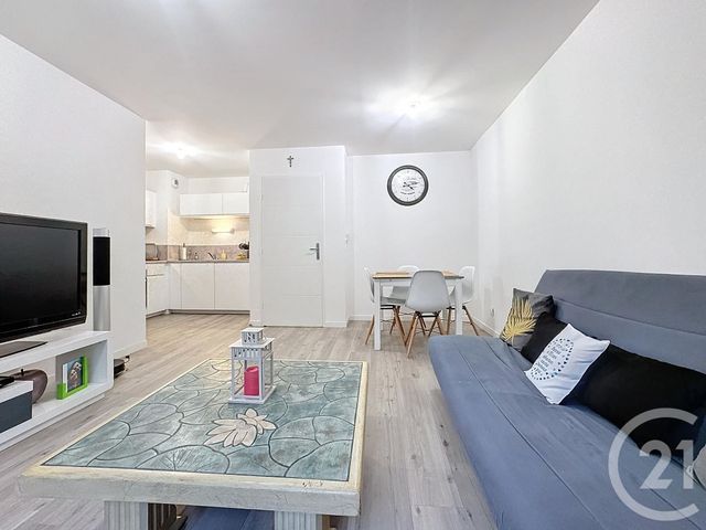Agrandir la photo Appartement T3 à vendre - 3 pièces - 62,91 m2 - Lille - 59 - NORD-PAS-DE-CALAIS