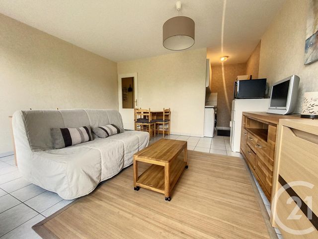 Agrandir la photo Appartement T2 à louer - 2 pièces - 42,22 m2 - Lille - 59 - NORD-PAS-DE-CALAIS