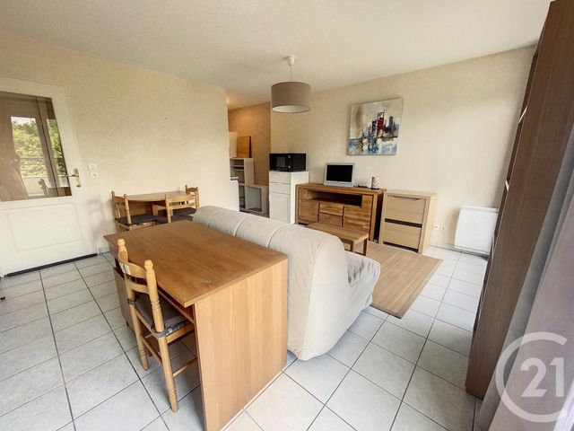 Agrandir la photo Appartement T2 à louer - 2 pièces - 42,22 m2 - Lille - 59 - NORD-PAS-DE-CALAIS