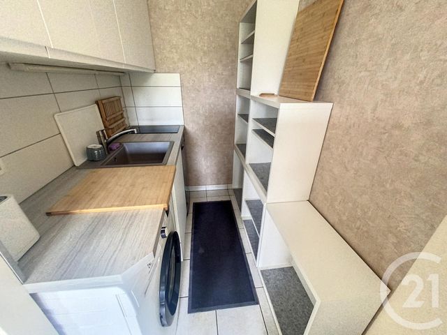 Agrandir la photo Appartement T2 à louer - 2 pièces - 42,22 m2 - Lille - 59 - NORD-PAS-DE-CALAIS