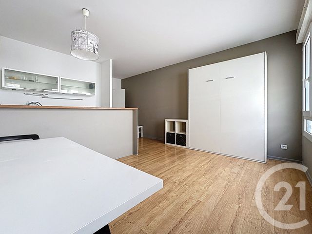Agrandir la photo Appartement Studio à vendre - 1 pièce - 31 m2 - Lille - 59 - NORD-PAS-DE-CALAIS