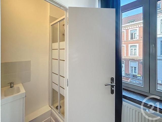 Agrandir la photo Appartement Studio à louer - 1 pièce - 14,23 m2 - Lille - 59 - NORD-PAS-DE-CALAIS