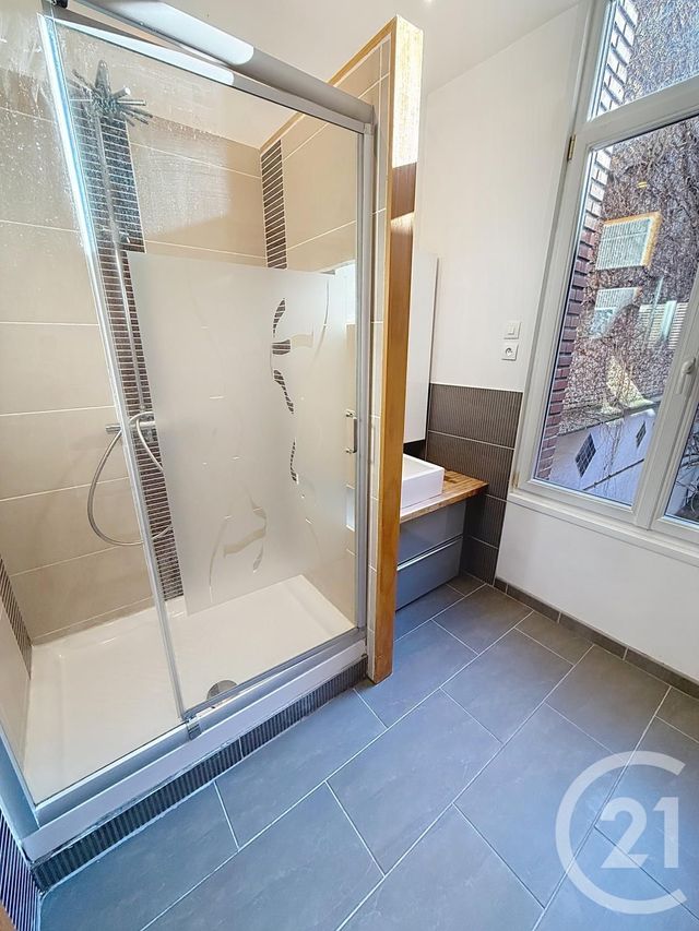 Agrandir la photo Appartement F2 à louer - 2 pièces - 65,46 m2 - Lille - 59 - NORD-PAS-DE-CALAIS