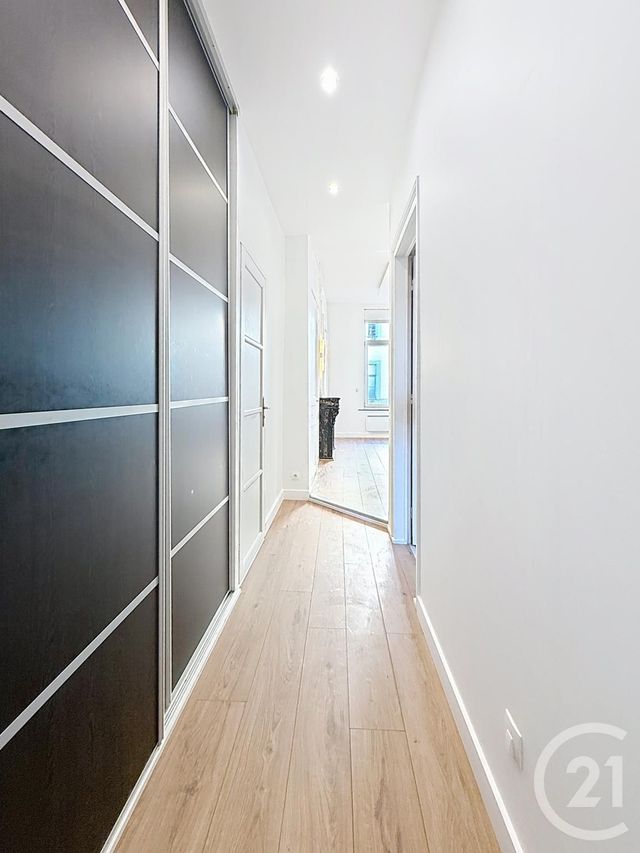 Agrandir la photo Appartement F2 à louer - 2 pièces - 65,46 m2 - Lille - 59 - NORD-PAS-DE-CALAIS