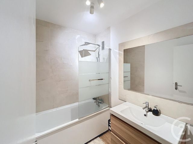 Agrandir la photo Appartement Chambre à louer - 1 pièce - 12 m2 - Mons En Baroeul - 59 - NORD-PAS-DE-CALAIS