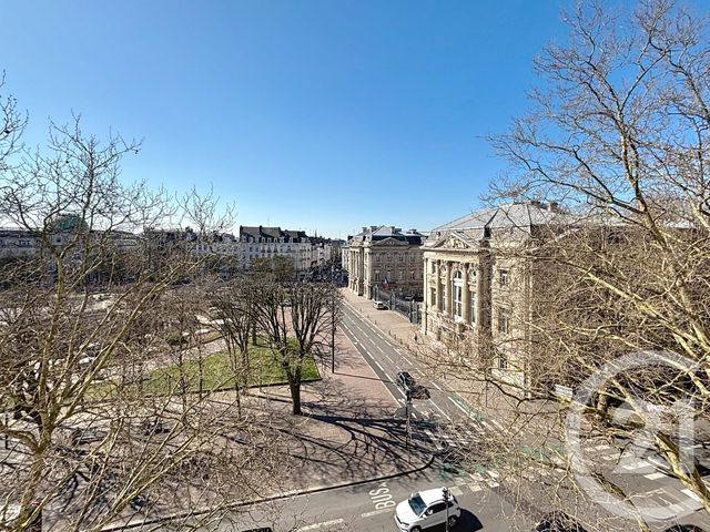 Agrandir la photo Appartement T4 à louer - 4 pièces - 183,56 m2 - Lille - 59 - NORD-PAS-DE-CALAIS