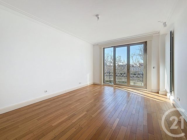 Agrandir la photo Appartement T4 à louer - 4 pièces - 183,56 m2 - Lille - 59 - NORD-PAS-DE-CALAIS
