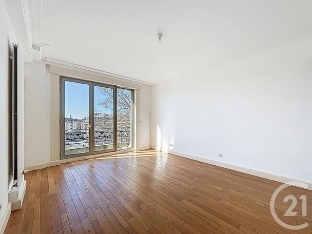 Agrandir la photo Appartement T4 à louer - 4 pièces - 183,56 m2 - Lille - 59 - NORD-PAS-DE-CALAIS