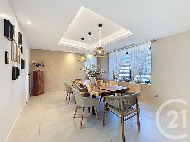 Agrandir la photo Maison à vendre - 7 pièces - 232 m2 - Bersee - 59 - NORD-PAS-DE-CALAIS