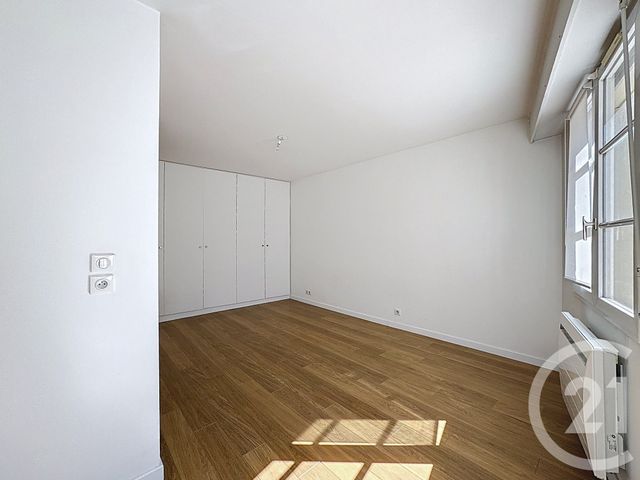 Agrandir la photo Appartement T4 à vendre - 4 pièces - 86,41 m2 - Lille - 59 - NORD-PAS-DE-CALAIS