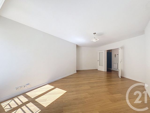 Agrandir la photo Appartement T4 à vendre - 4 pièces - 86,41 m2 - Lille - 59 - NORD-PAS-DE-CALAIS