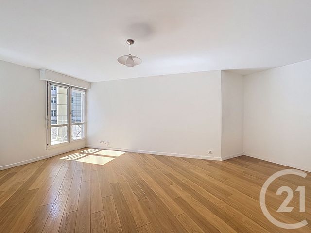 Agrandir la photo Appartement T4 à vendre - 4 pièces - 86,41 m2 - Lille - 59 - NORD-PAS-DE-CALAIS