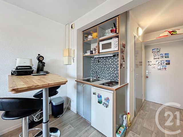 Agrandir la photo Appartement Studio à louer - 1 pièce - 17,95 m2 - Lille - 59 - NORD-PAS-DE-CALAIS