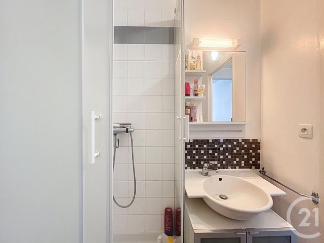 Agrandir la photo Appartement Studio à louer - 1 pièce - 17,95 m2 - Lille - 59 - NORD-PAS-DE-CALAIS