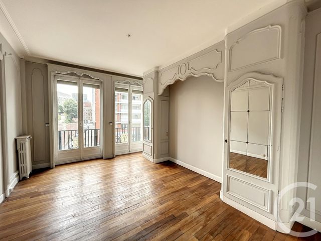 Agrandir la photo Appartement T6 à louer - 6 pièces - 195,88 m2 - Lille - 59 - NORD-PAS-DE-CALAIS