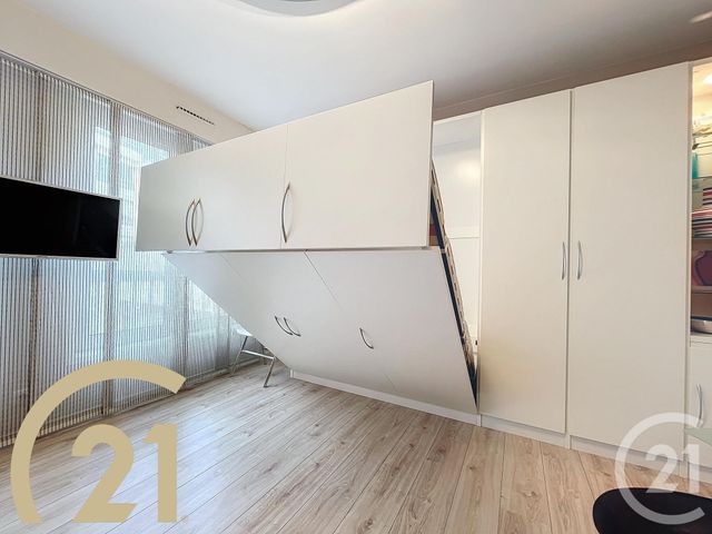 Agrandir la photo Appartement Studio à louer - 1 pièce - 30,82 m2 - Lille - 59 - NORD-PAS-DE-CALAIS