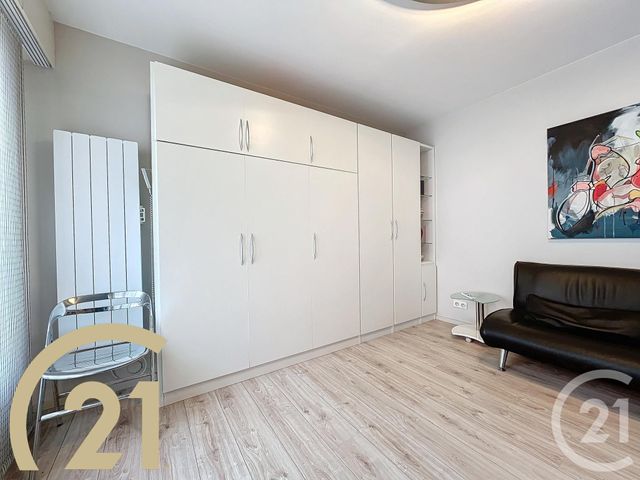 Agrandir la photo Appartement Studio à louer - 1 pièce - 30,82 m2 - Lille - 59 - NORD-PAS-DE-CALAIS