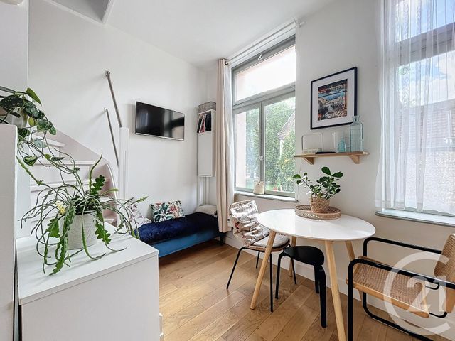 Agrandir la photo Appartement T2 à louer - 3 pièces - 34,14 m2 - Lille - 59 - NORD-PAS-DE-CALAIS