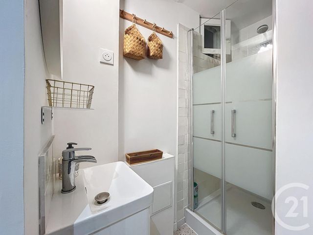 Agrandir la photo Appartement T2 à louer - 3 pièces - 34,14 m2 - Lille - 59 - NORD-PAS-DE-CALAIS