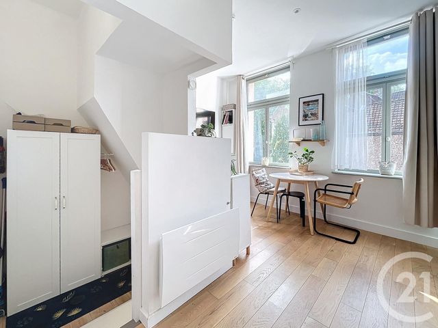 Agrandir la photo Appartement T2 à louer - 3 pièces - 34,14 m2 - Lille - 59 - NORD-PAS-DE-CALAIS