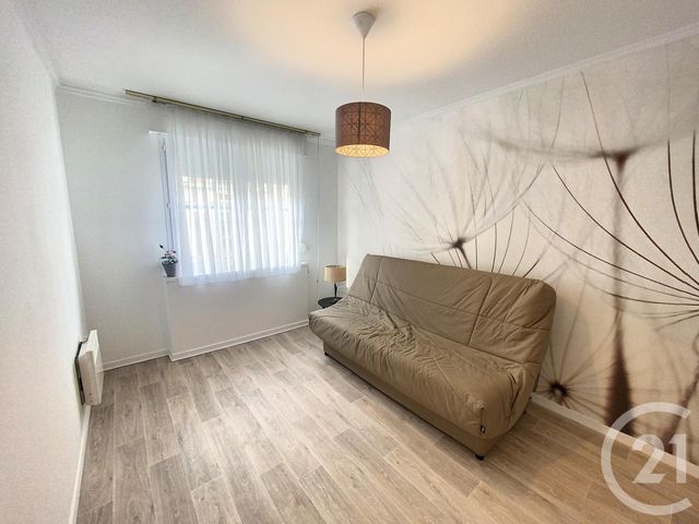 Appartement T3 à louer - 3 pièces - 76,54 m2 - Lille - 59 - NORD-PAS-DE-CALAIS