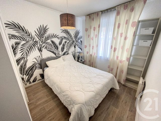 Appartement T3 à louer - 3 pièces - 76,54 m2 - Lille - 59 - NORD-PAS-DE-CALAIS