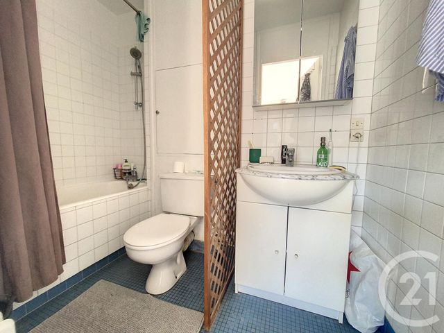 Agrandir la photo Appartement T2 à louer - 2 pièces - 40,24 m2 - Lille - 59 - NORD-PAS-DE-CALAIS