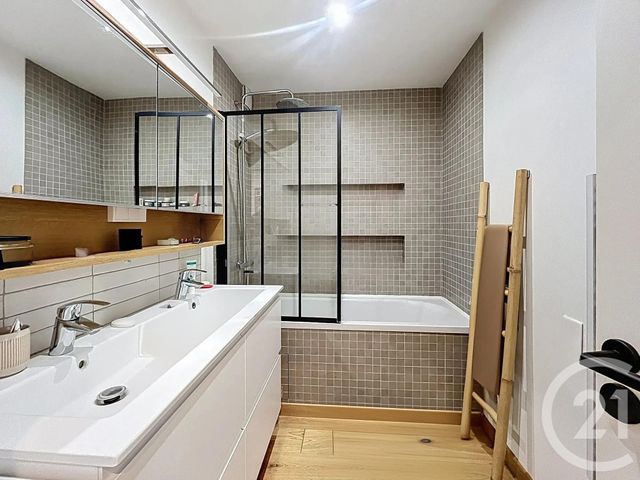 Agrandir la photo Appartement T3 à vendre - 3 pièces - 72,40 m2 - Lille - 59 - NORD-PAS-DE-CALAIS