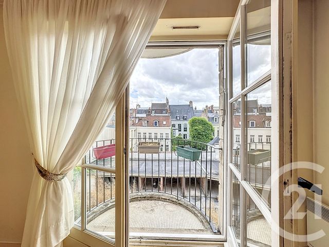 Agrandir la photo Appartement T2 à vendre - 2 pièces - 59,80 m2 - Lille - 59 - NORD-PAS-DE-CALAIS