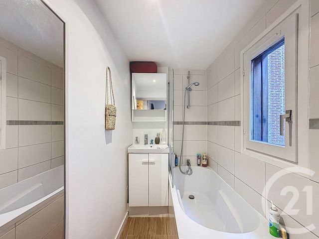Appartement T2 à vendre - 3 pièces - 37,50 m2 - Lille - 59 - NORD-PAS-DE-CALAIS