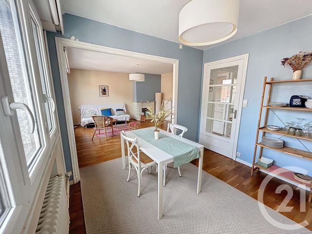 Appartement T3 à louer - 3 pièces - 70,52 m2 - Lille - 59 - NORD-PAS-DE-CALAIS