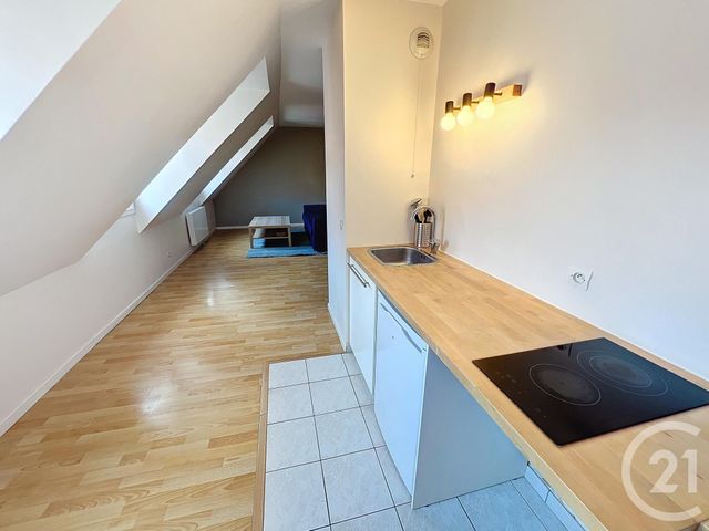 Agrandir la photo Appartement T2 à louer - 2 pièces - 45 m2 - Lille - 59 - NORD-PAS-DE-CALAIS