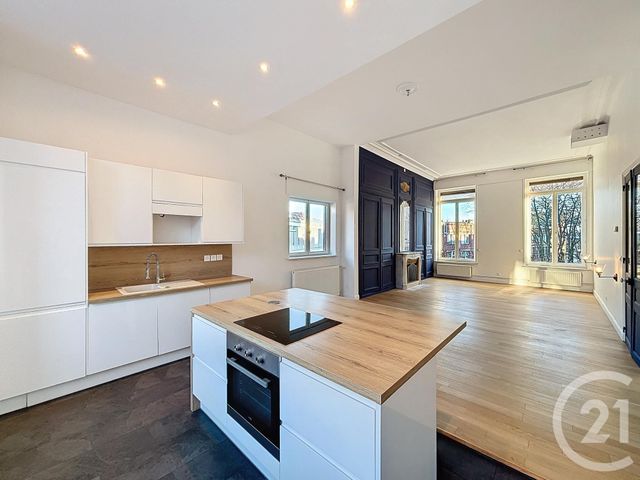 Agrandir la photo Appartement T3 à louer - 3 pièces - 117,82 m2 - Tourcoing - 59 - NORD-PAS-DE-CALAIS