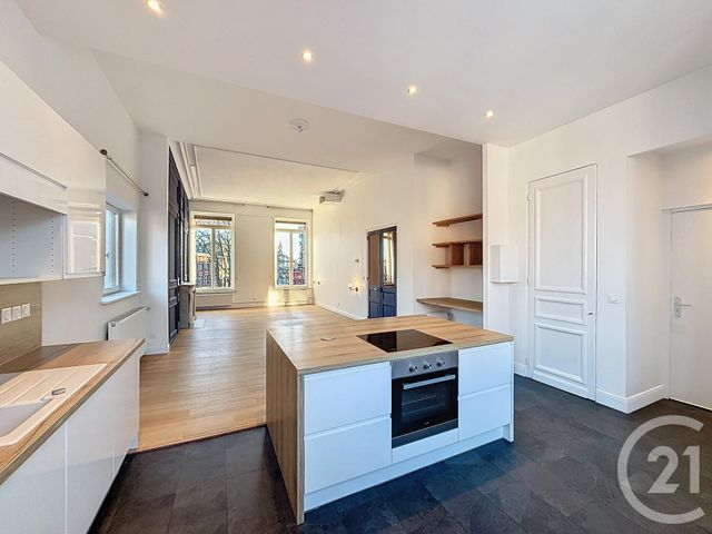 Agrandir la photo Appartement T3 à louer - 3 pièces - 117,82 m2 - Tourcoing - 59 - NORD-PAS-DE-CALAIS