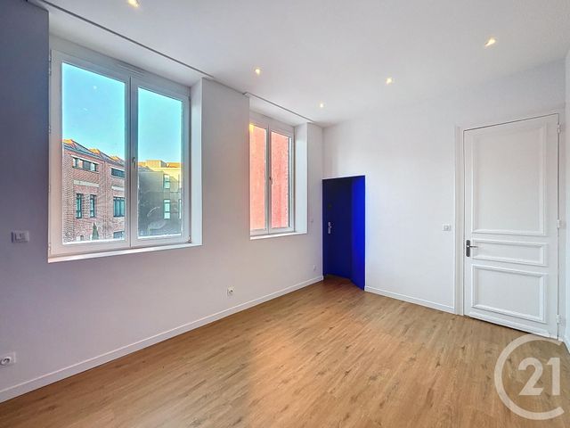 Agrandir la photo Appartement T3 à louer - 3 pièces - 117,82 m2 - Tourcoing - 59 - NORD-PAS-DE-CALAIS