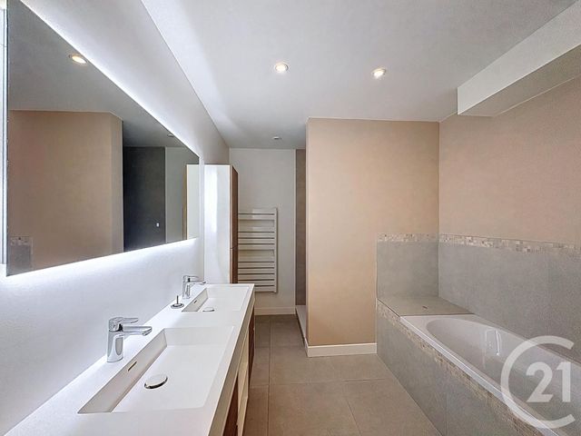 Appartement T3 &agrave; vendre - 3 pi&egrave;ces - 74 m2 - Lille - 59 - NORD-PAS-DE-CALAIS